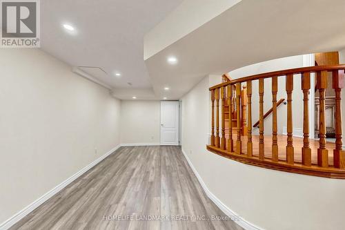 209 Redstone Road, Richmond Hill, ON 