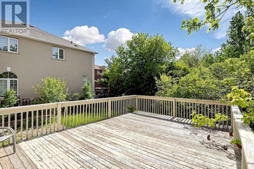 209 Redstone Road, Richmond Hill, ON 