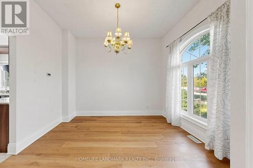 209 Redstone Road, Richmond Hill, ON 