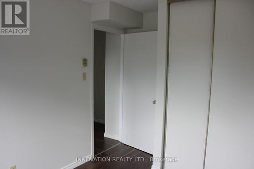 203 - 260 Brittany Drive, Ottawa, ON 