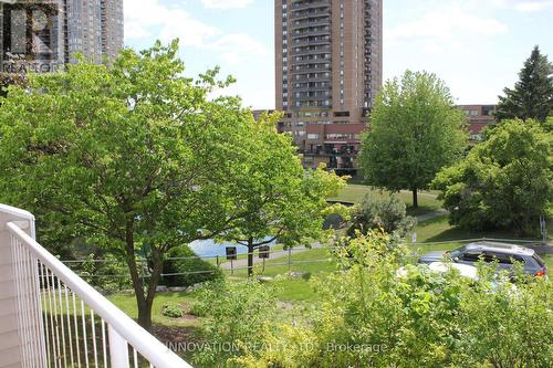 View from balcony - 203 - 260 Brittany Drive, Ottawa, ON 