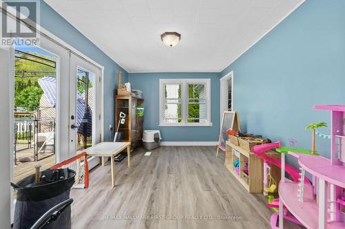 28 King Street W, Cramahe, ON 