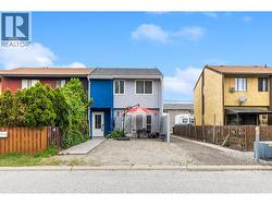 737 Fairway Avenue Penticton, BC V2A 6M3