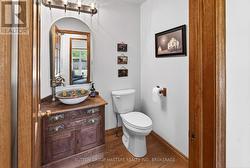 2 PC Powder Rm - 