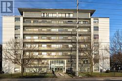 504 - 363 LAKESHORE ROAD E Mississauga, ON L5G 1H7