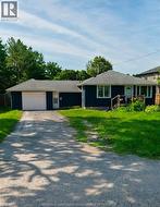 1585 COUNTY RD 22 Lakeshore, ON N0R 1A0