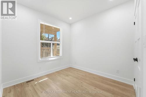 968 Main Street E, Hamilton, ON 