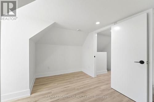 968 Main Street E, Hamilton, ON 