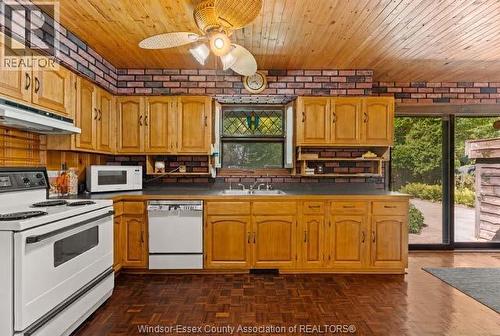 310 River Avenue, Lasalle, ON 