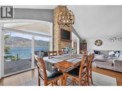 6650 Finch Road, Lake Country, BC - Indoor Photo Showing Dining Room With Body Of Water