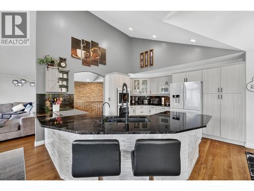 6650 Finch Road, Lake Country, BC - Indoor Photo Showing Kitchen