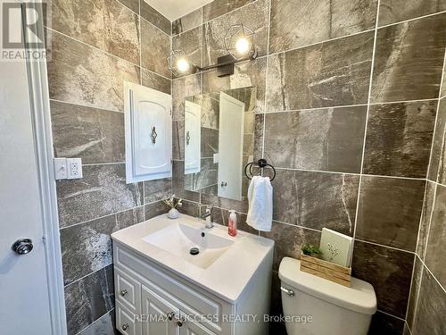 571 Minette Circle, Mississauga, ON 