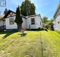 49 CENTRE STREET S Huntsville, ON P1H 1T5