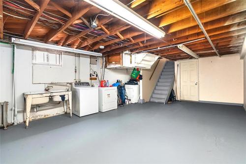 478 Hartford Avenue, Winnipeg, MB - Indoor