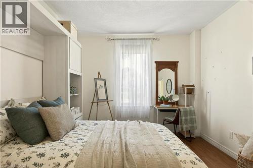 198 East Avenue N, Hamilton, ON 