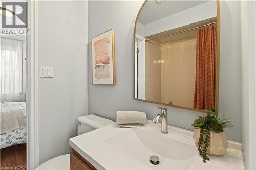 198 East Avenue N, Hamilton, ON 