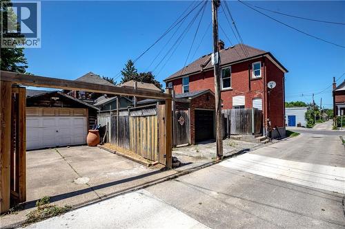 198 East Avenue N, Hamilton, ON 