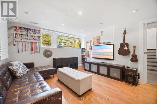 14 Plainsman Road, Mississauga, ON 