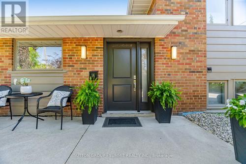 14 Plainsman Road, Mississauga, ON 