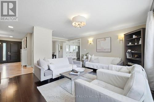 14 Plainsman Road, Mississauga, ON 