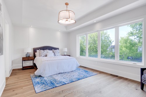 62 Ash Crescent, Toronto, ON 