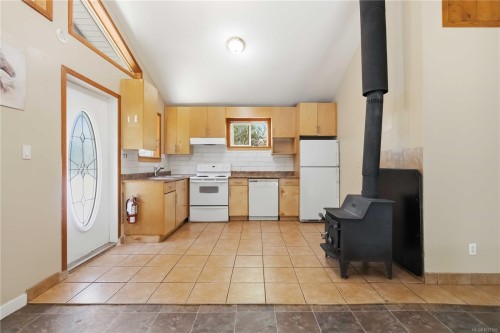 821 Seedtree Rd, Sooke, BC 