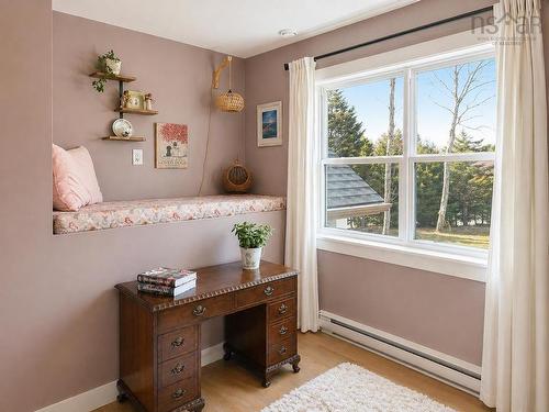 35 Hummingbird Lane, Hammonds Plains, NS 