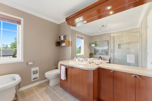 Salle de bains - 1626 Rue Charles-Durocher, Chambly, QC - Indoor Photo Showing Bathroom