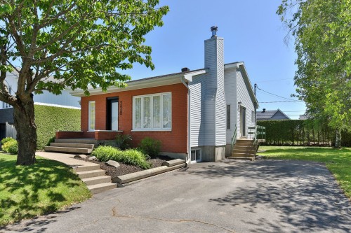 228 Rue Galipeau  Saint-Jean-Sur-Richelieu, QC J3B 8K3