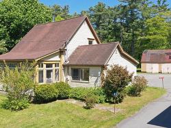 83 Jubilee Road Bridgewater, NS B4V 2A3