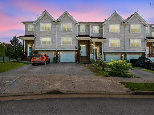 64 Whitehall Crescent, Dartmouth, NS 