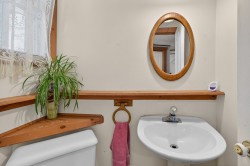 Powder room - 