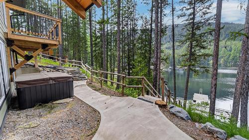 3061 Westside Road, Moyie, BC 