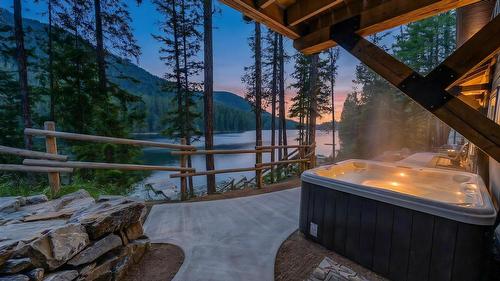 3061 Westside Road, Moyie, BC 