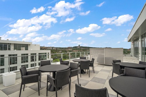Terrasse - 416-5175 Rue Mackenzie, Montréal (Côte-Des-Neiges/Notre-Dame-De-Grâce), QC 
