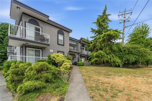 #205-311 Mt. Benson St  Nanaimo, BC V9S 1B7