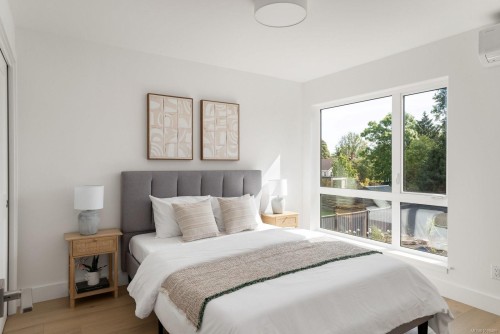 #3-2118 Pentland Rd, Oak Bay, BC 