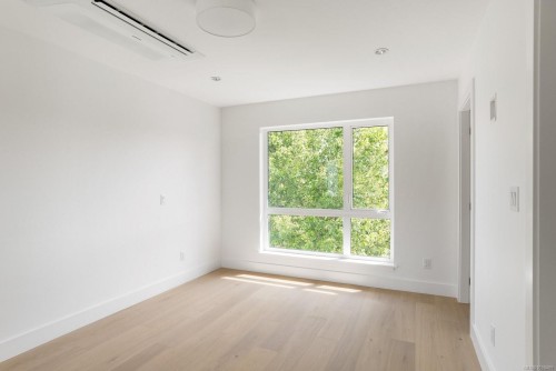 #3-2118 Pentland Rd, Oak Bay, BC 