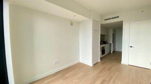 Salon - 2907-1245 Rue De Bleury, Montréal (Ville-Marie), QC 