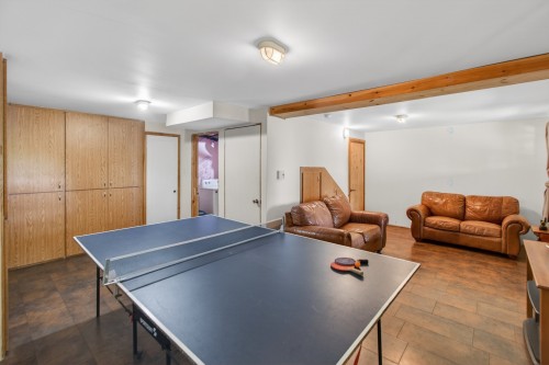 Salle familiale - 36 Ch. Doré, La Minerve, QC 