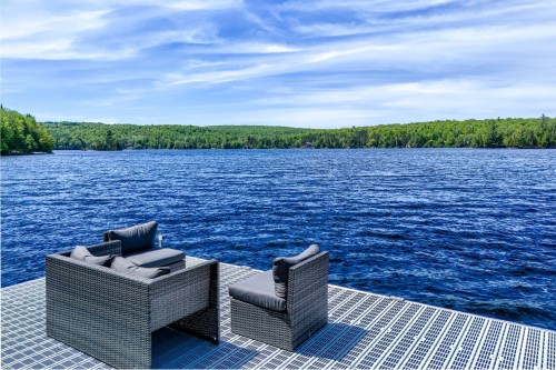 Bord de l'eau - 36 Ch. Doré, La Minerve, QC 