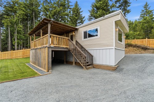 3840 Melrose Rd, Whiskey Creek, BC 