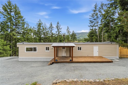3840 Melrose Rd, Whiskey Creek, BC 