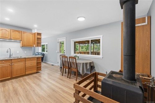 3840 Melrose Rd, Whiskey Creek, BC 