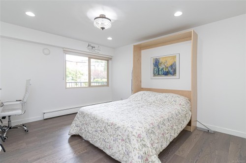 #110-1680 Poplar Ave, Saanich, BC 
