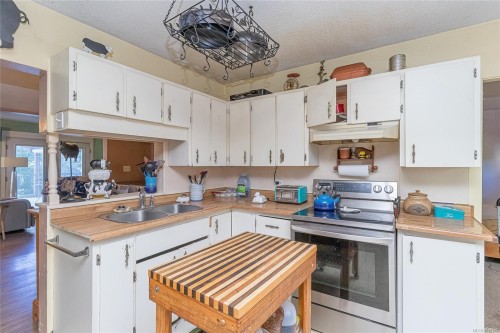 3401 River Rd, Chemainus, BC 