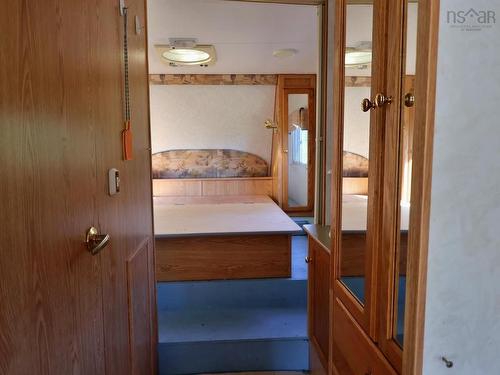 9054 East Bay Highway, Middle Cape, NS 
