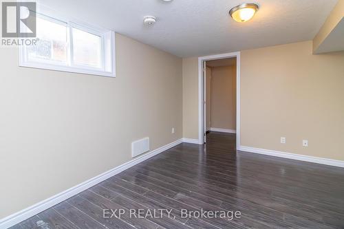 35 Hillsborough Crescent, Kitchener, ON 