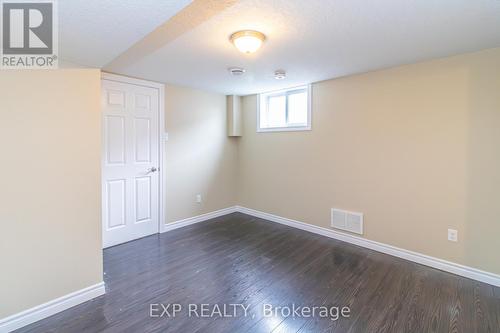 35 Hillsborough Crescent, Kitchener, ON 