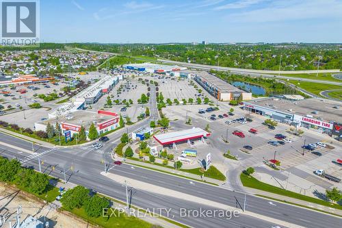 35 Hillsborough Crescent, Kitchener, ON 
